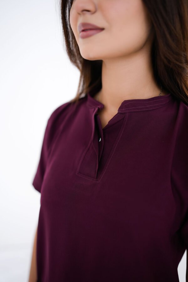 12 Trad Female Scrub Set