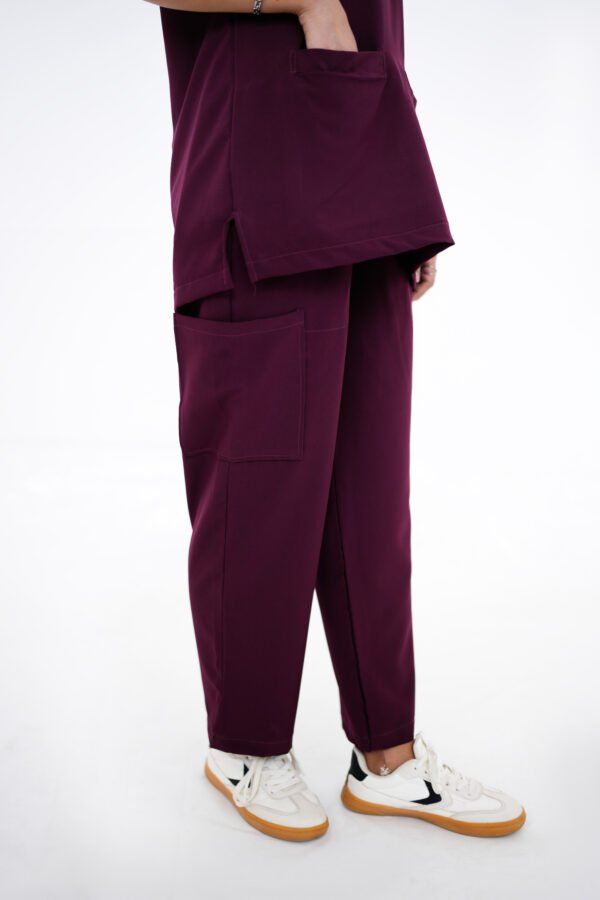 13 Trad Female Scrub Set