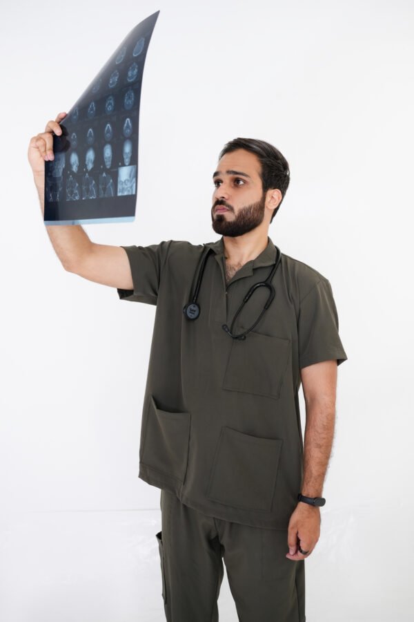 Tcut Male Scrub Set