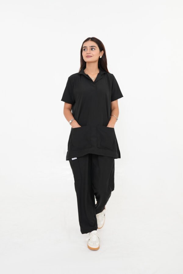 4 Tcut Female Scrub Set